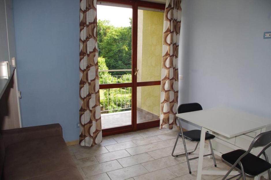 Ev 37 Apartment Germignaga Ngoại thất bức ảnh